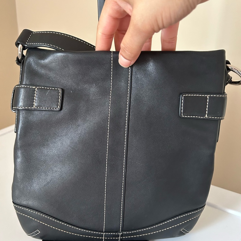 Coach Soft Black Leather SoHo Crossbody Shoulder Bag Handbag Purse - Picture 3 of 7